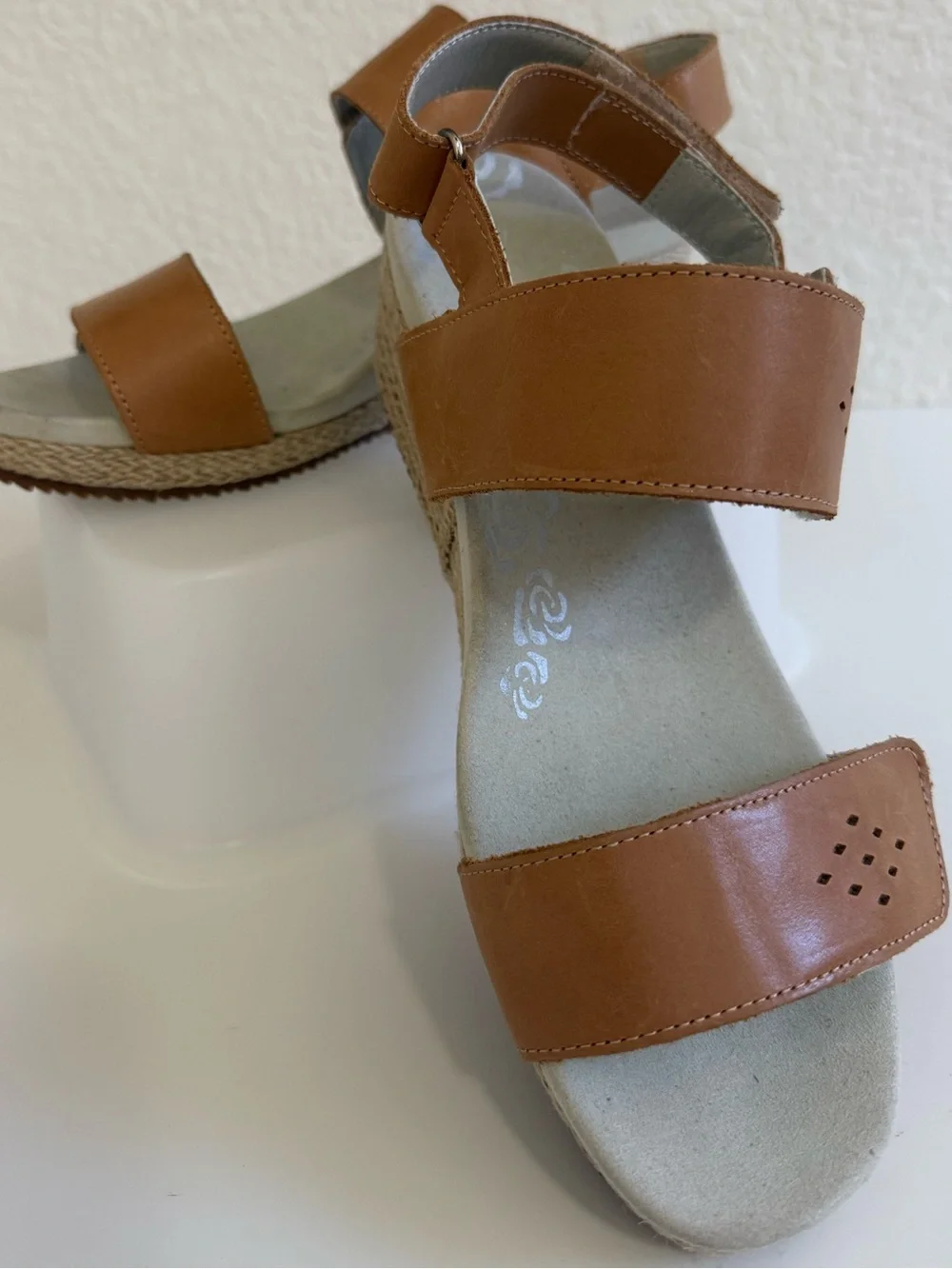Propet | Madrid Strappy Espadrille Leather Wedge Sandals‎ | NWOT | 8
